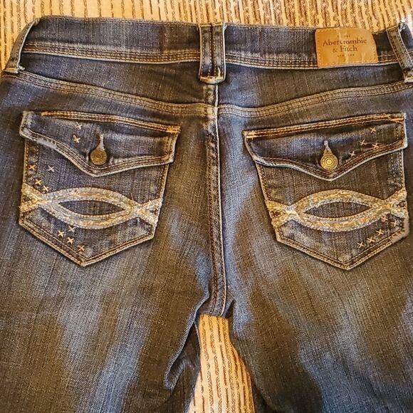 ABERCROMBIE & Fitch jeans - Picture 7 of 7